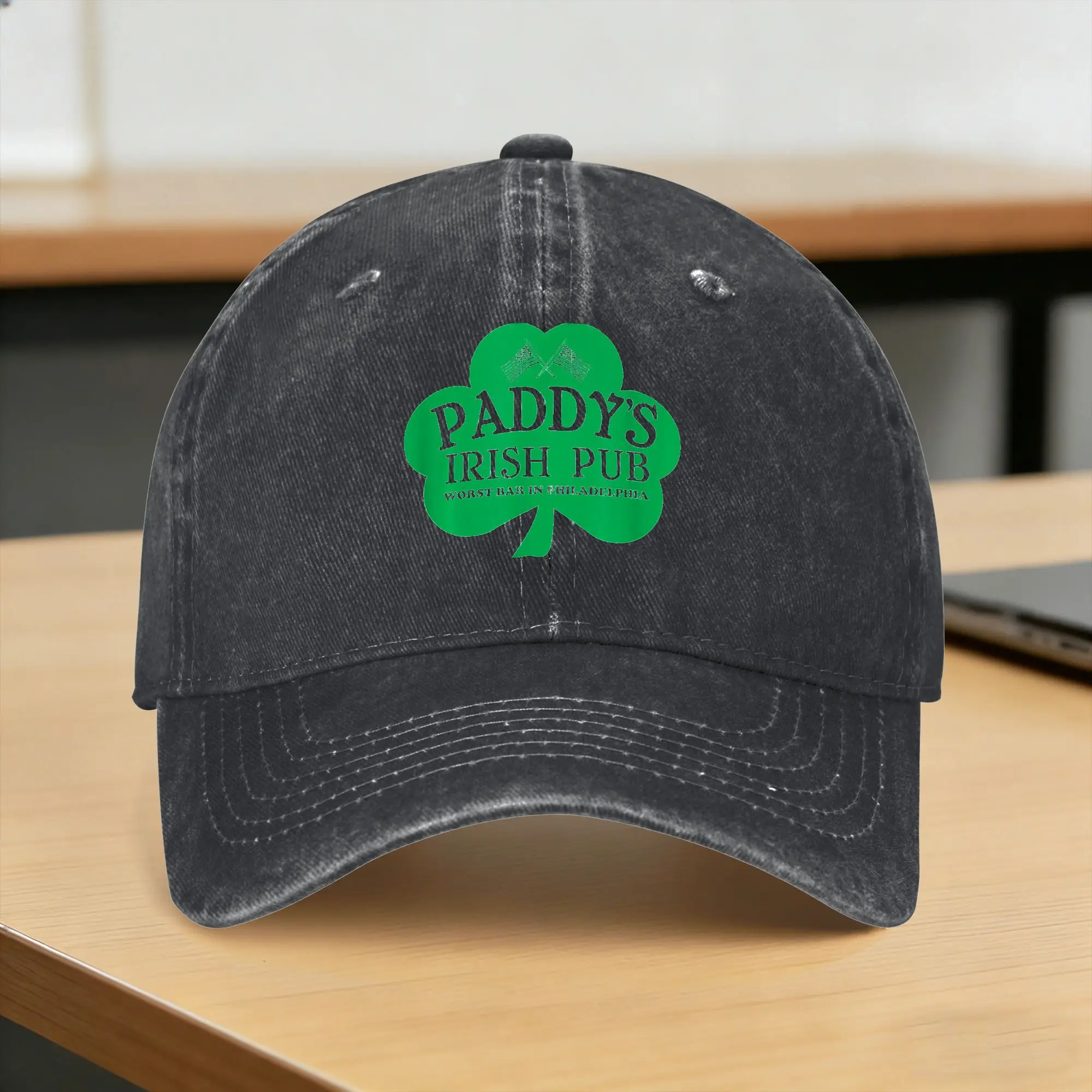 Hunting Outdoor Logos - Baseballkappe Paddy’s Worst Bar Classic Sitcom